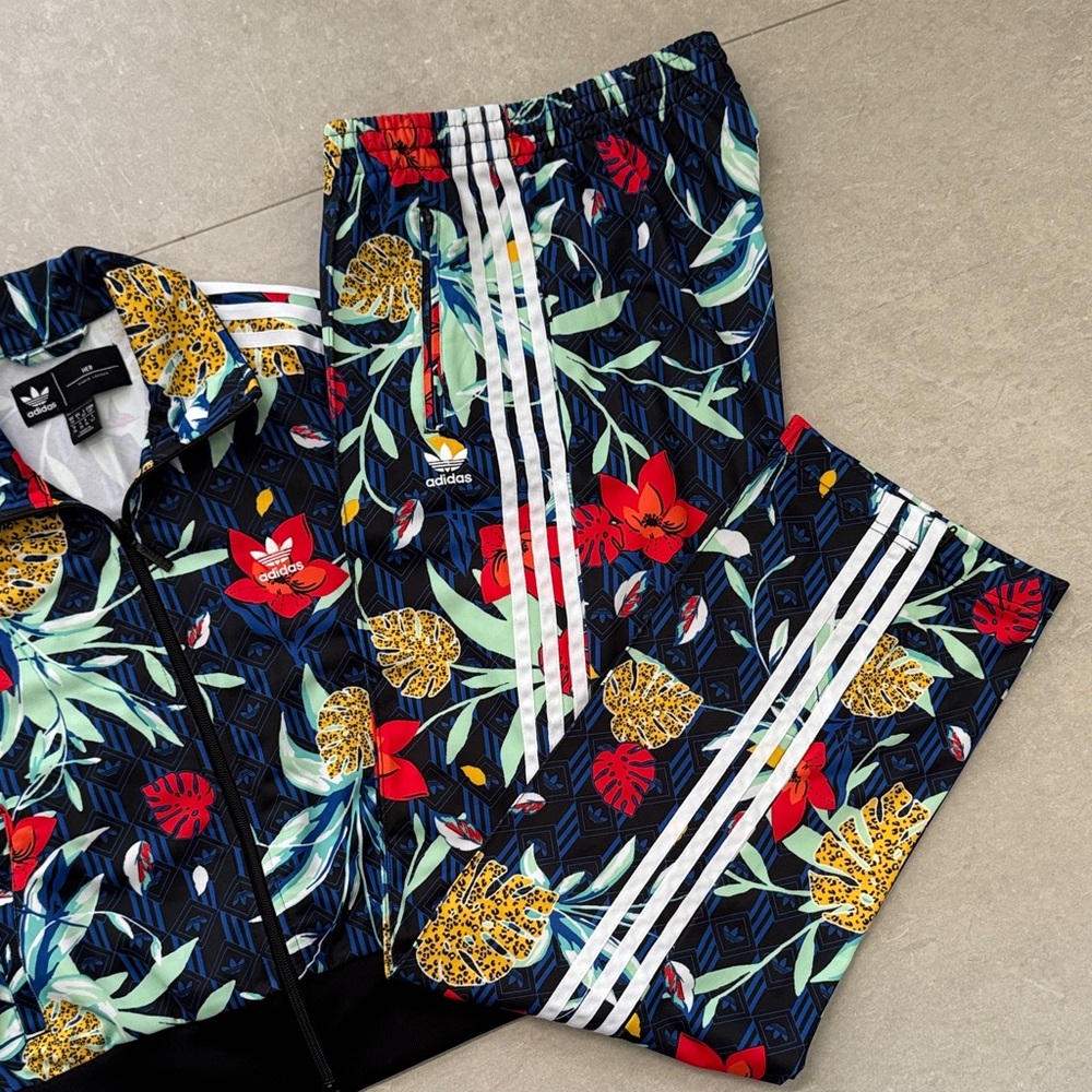 adidas Floral Navy Blue Red Track Jacket and Pants Set - Picture 5 of 13